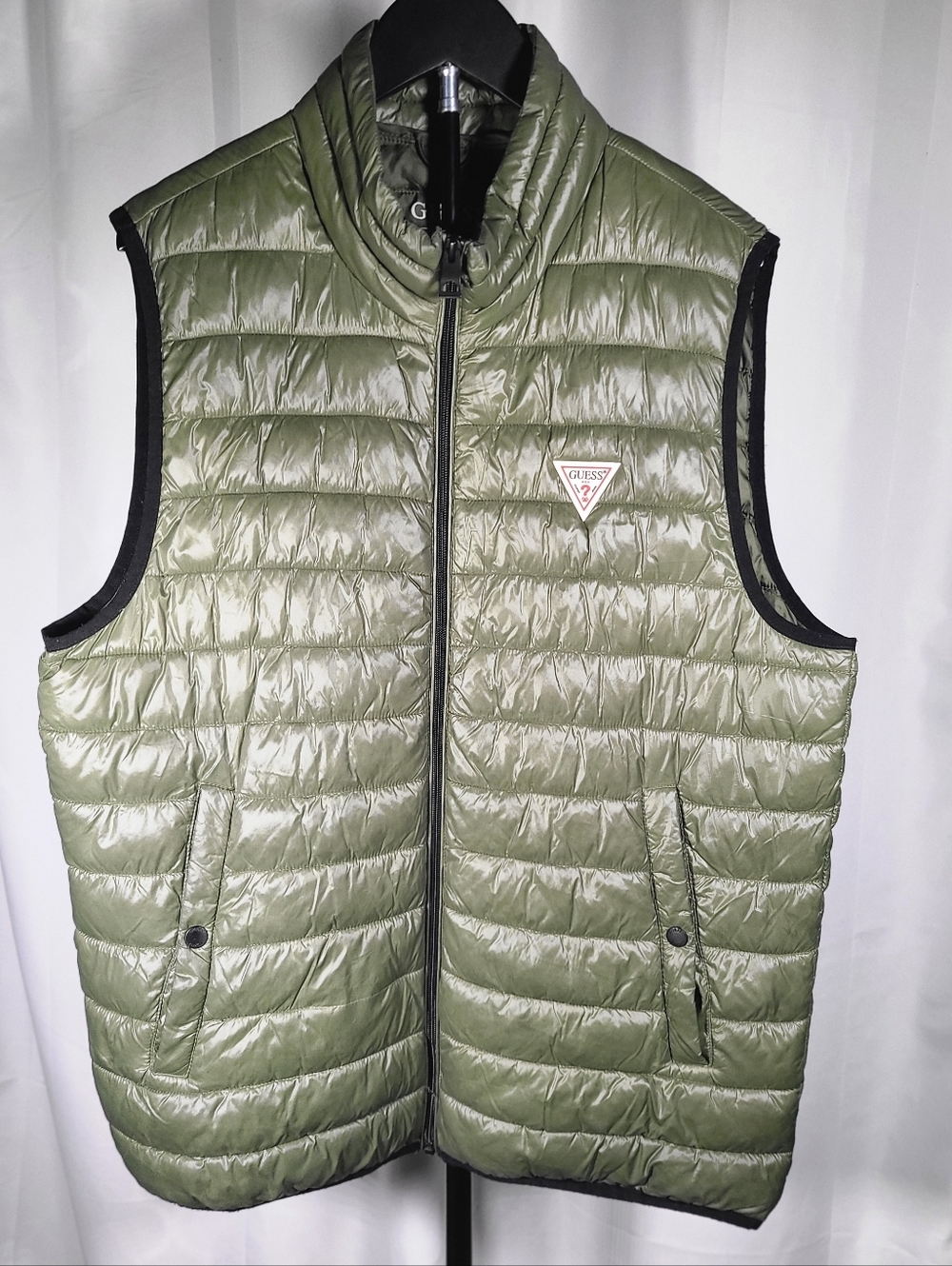 GUESS Puffer Jacket - Olive Green